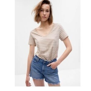 Gap large tall nwt v-neck, short sleeve, stripe cream,brown top organic cotton